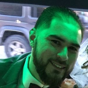 Meet your Posher, Eric